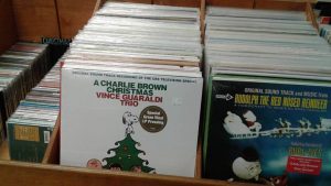 christmas-music-holiday-music-vinyl-charlie-brown-rudolf-the-red-nosed-reindeer-gerosa-records